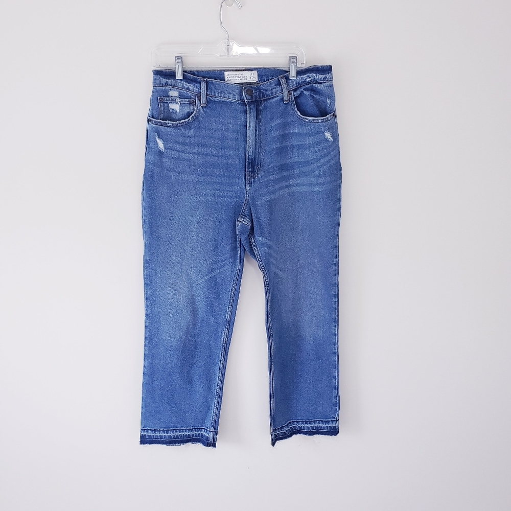 Abercrombie & Fitch Ultra High Rise Straight Ankle Jeans Size 12 31 Raw Hem